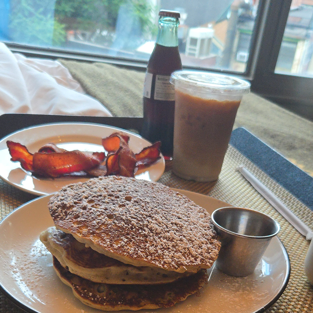 Fri · last Roxy breakfast